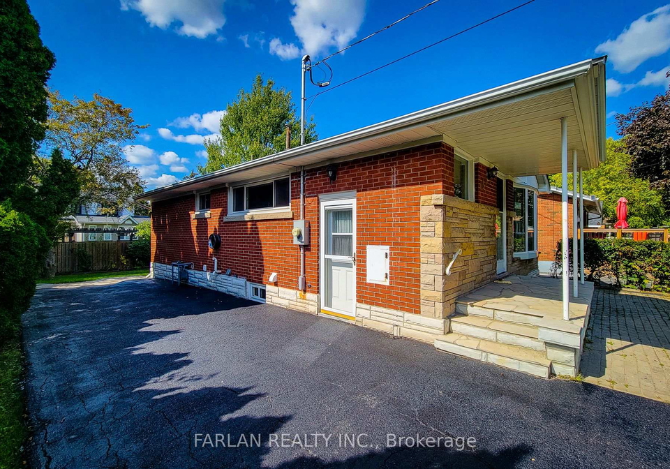 154-west-31st-street-hamilton-ontario-x12655126