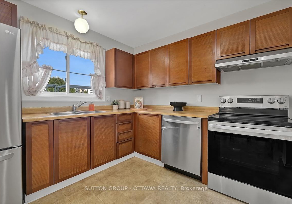 1540-bourcier-drive-ottawa-ontario-x12655476