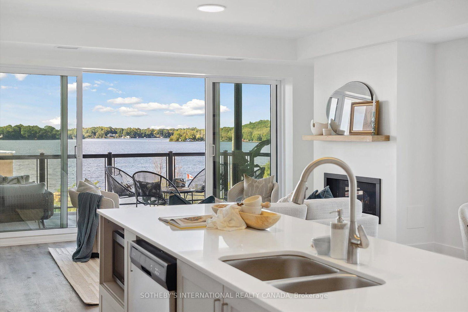 19b-west-street-n-kawartha-lakes-ontario-x12655718