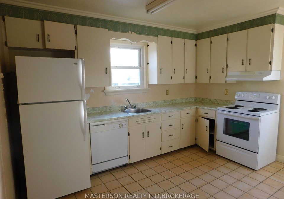4096-dyson-avenue-niagara-falls-ontario-x12655860