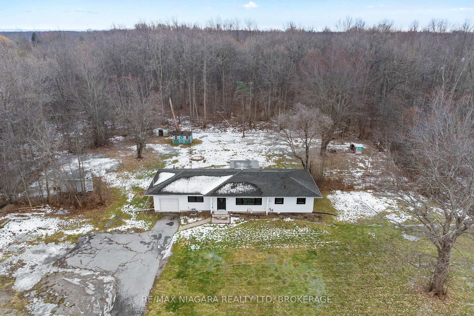 2949-garrison-road-fort-erie-ontario-x12656334