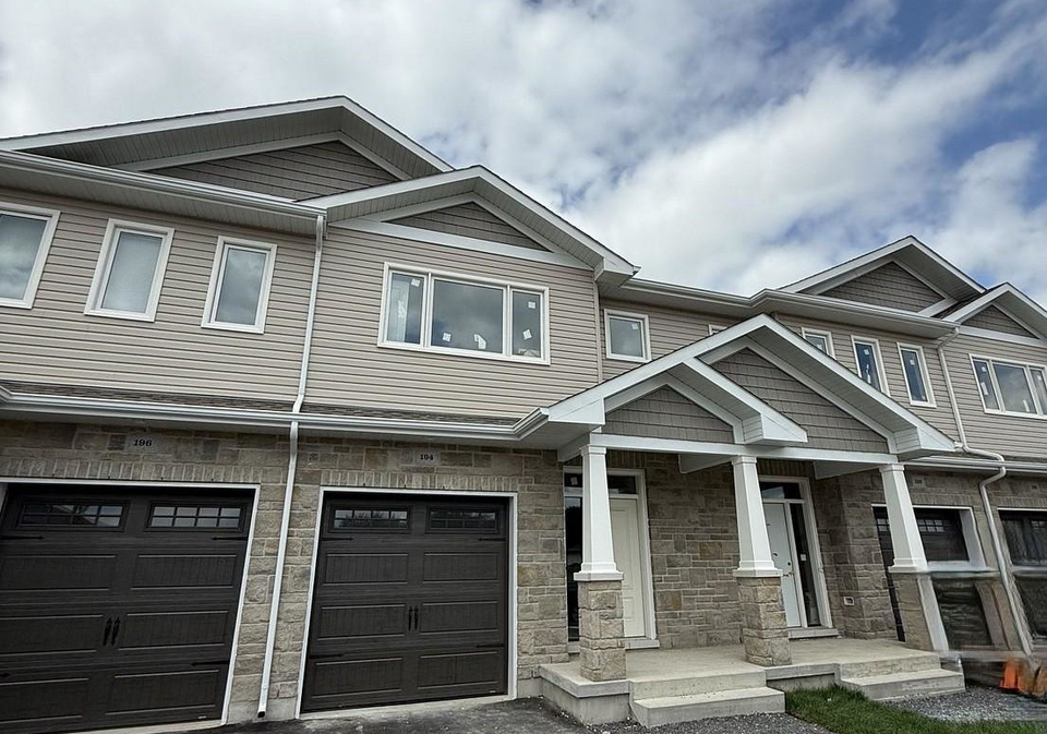 194-heritage-park-drive-greater-napanee-ontario-x12656434