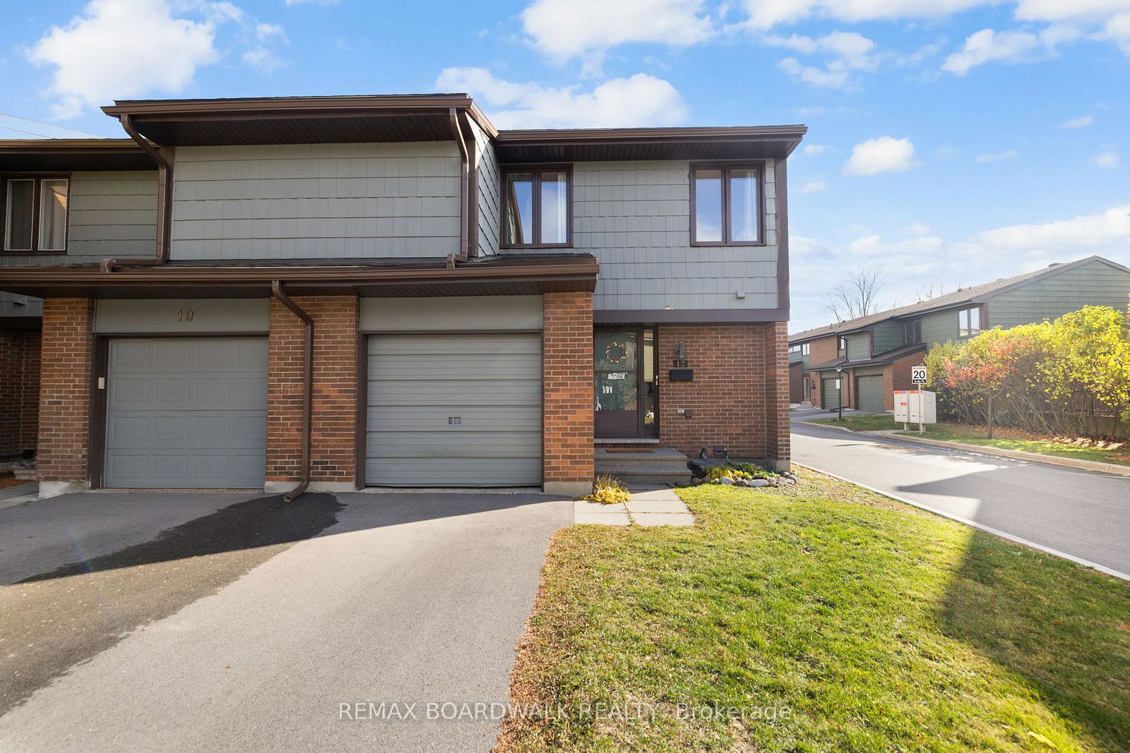 12-selye-crescent-kanata-ontario-x12656566