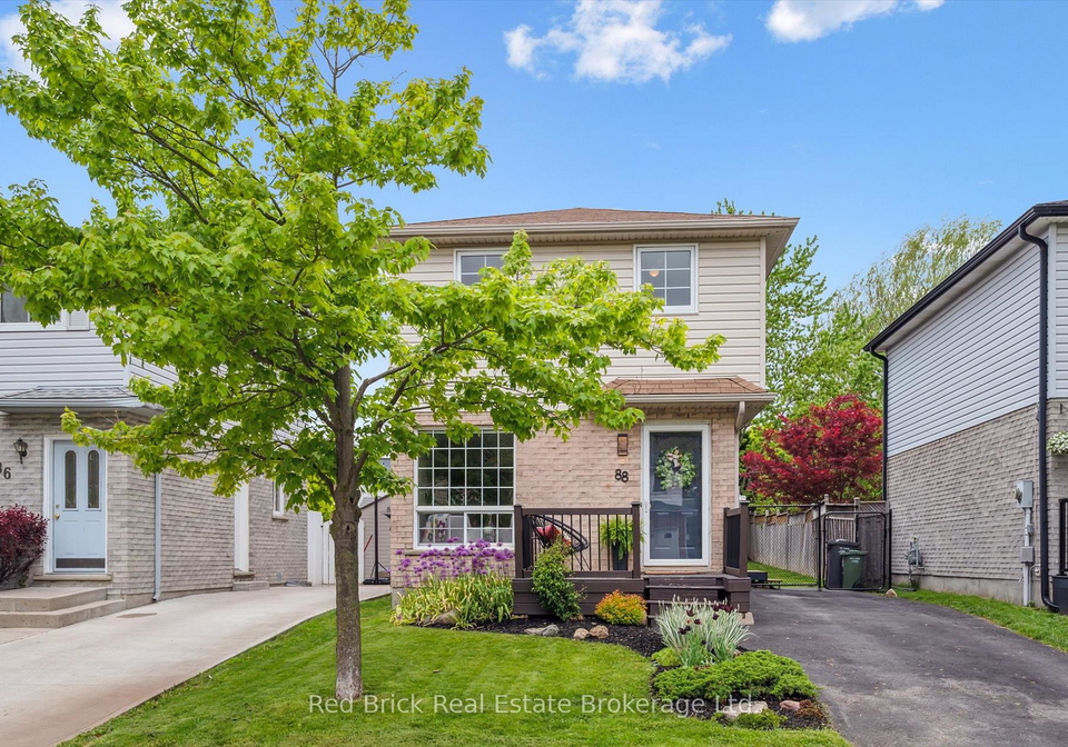 88-watt-street-guelph-ontario-x12656628