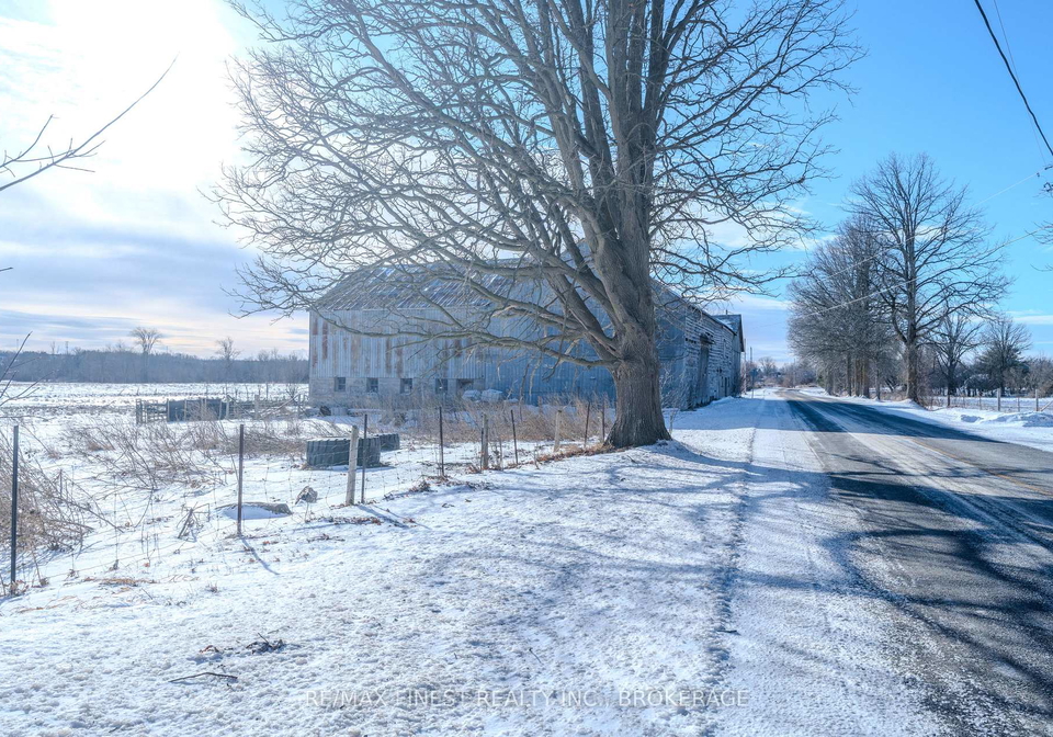 888-simmons-road-loyalist-ontario-x12656796