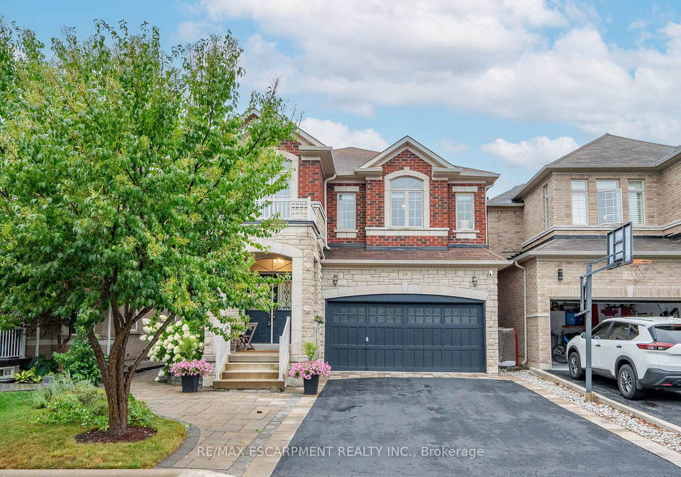 19-mcknight-avenue-hamilton-ontario-x12656994