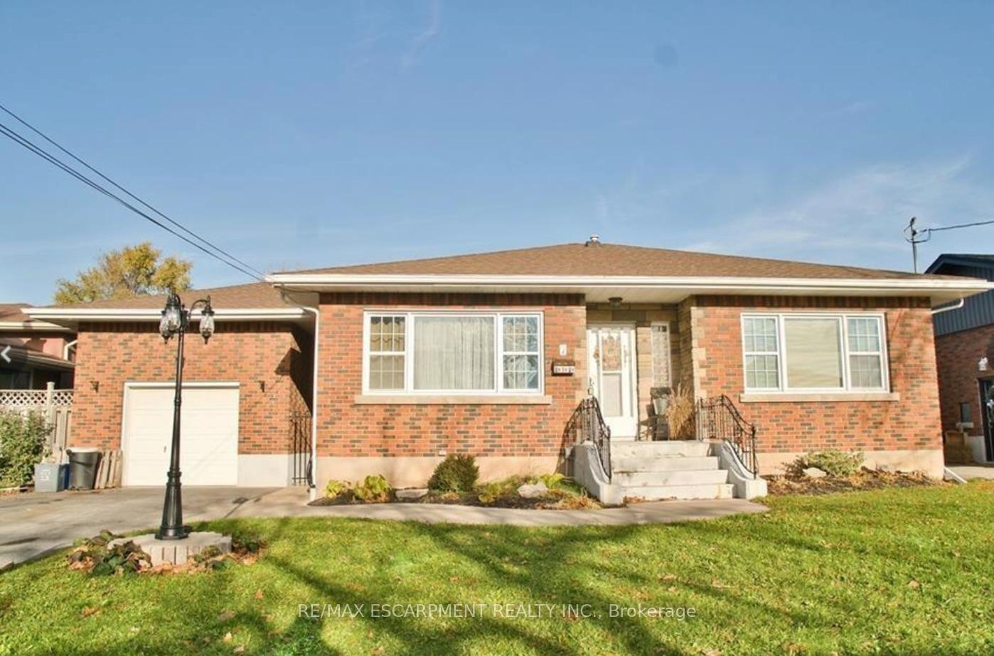 7-chalmers-street-st-catharines-ontario-x12657024