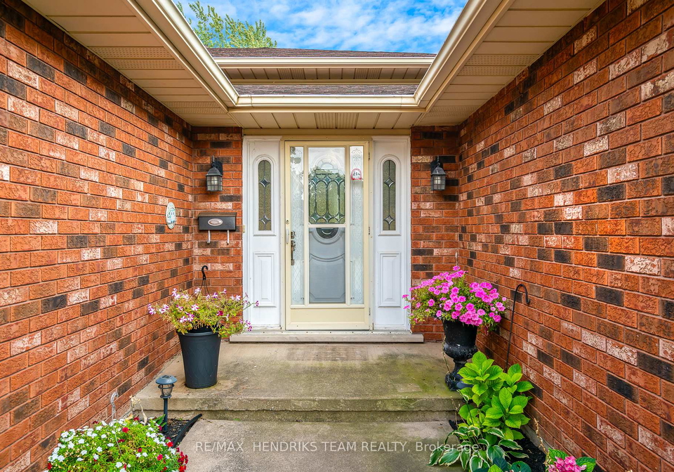 3688-cardinal-drive-niagara-falls-ontario-x12657228