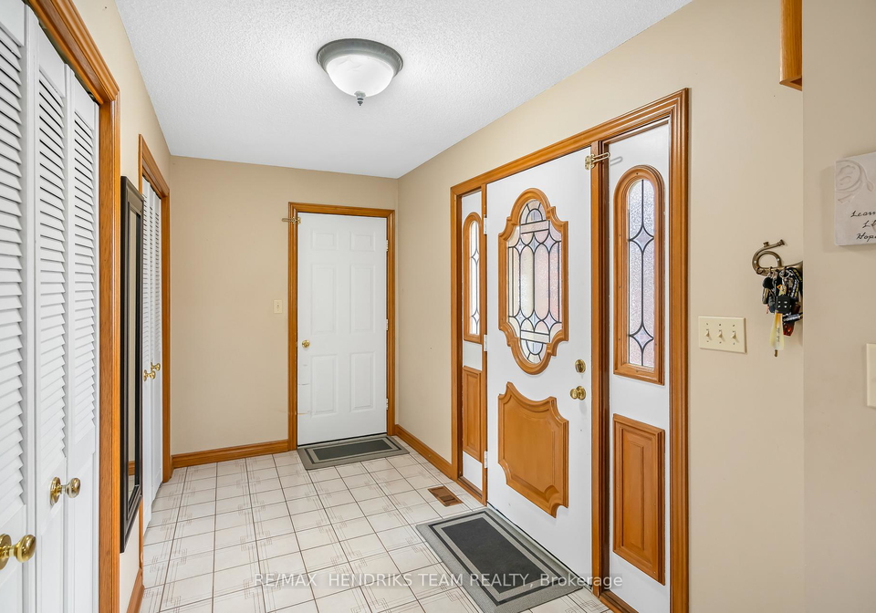 3688-cardinal-drive-niagara-falls-ontario-x12657228