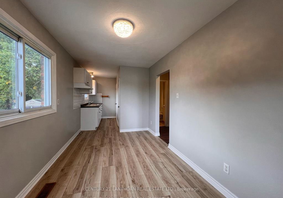 87-89-scott-avenue-quinte-west-ontario-x12657372