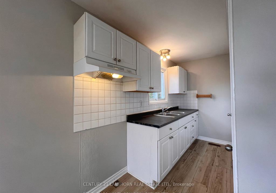 87-89-scott-avenue-quinte-west-ontario-x12657372