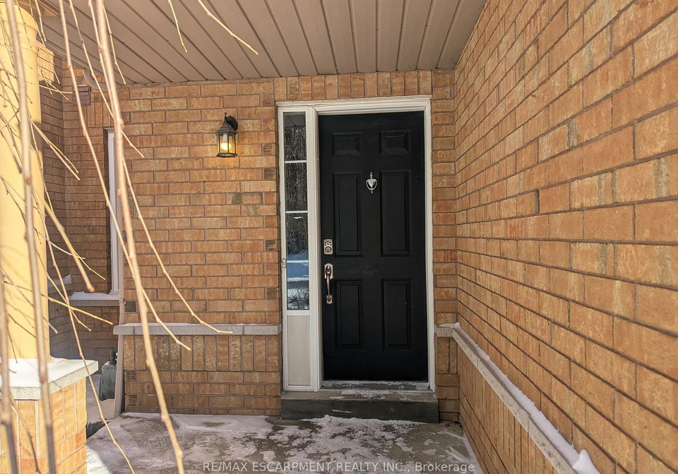 19-stevenson-street-hamilton-ontario-x12657512