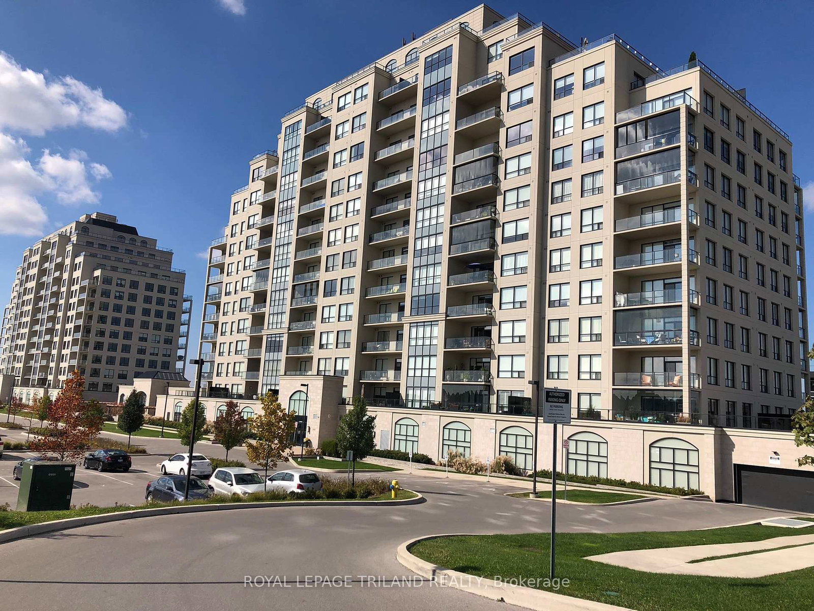 240-villagewalk-boulevard-london-north-ontario-x12657620