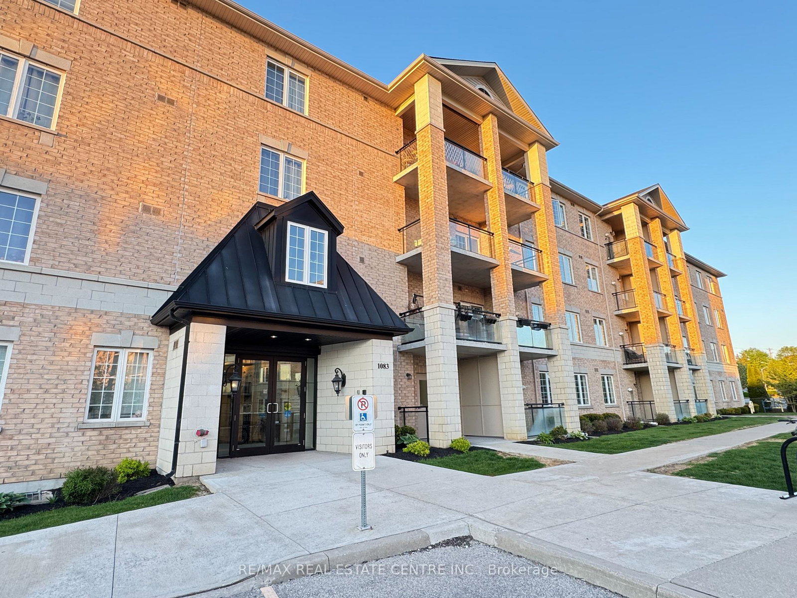 1083-gordon-street-s-guelph-ontario-x12657652