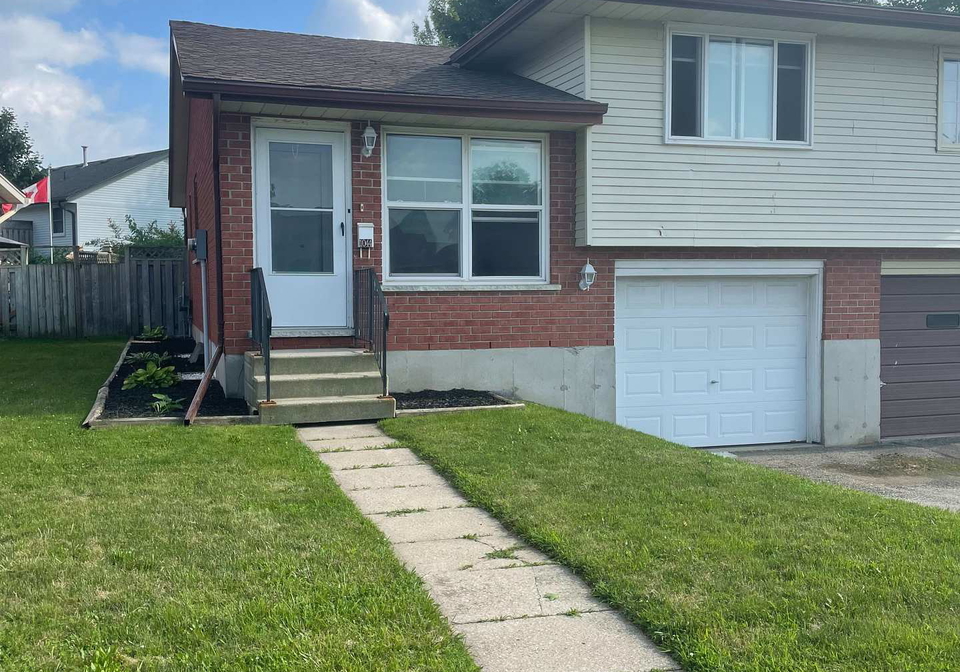 1044-cree-avenue-woodstock-ontario-x12657708