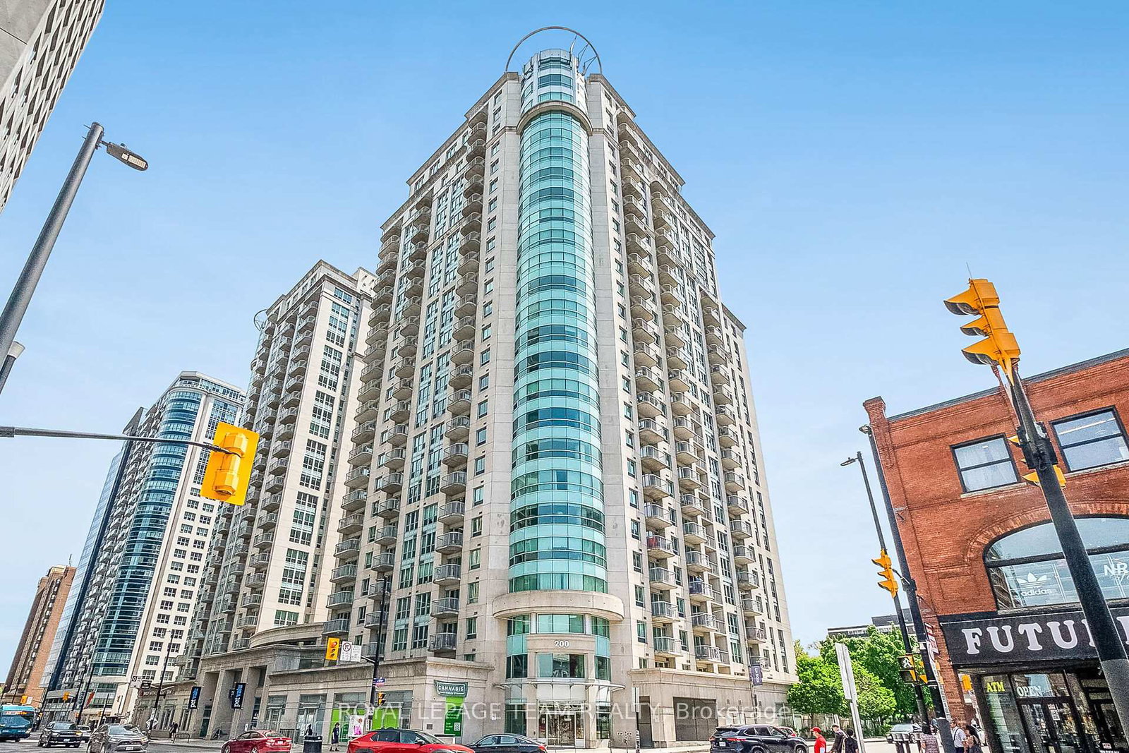200-rideau-street-lower-town-sandy-hill-ottawa-ontario-x12658376
