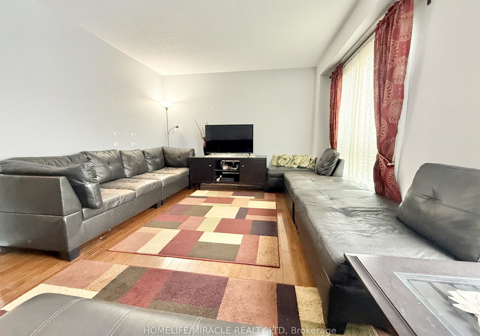 22-madeleine-street-kitchener-ontario-x12659790