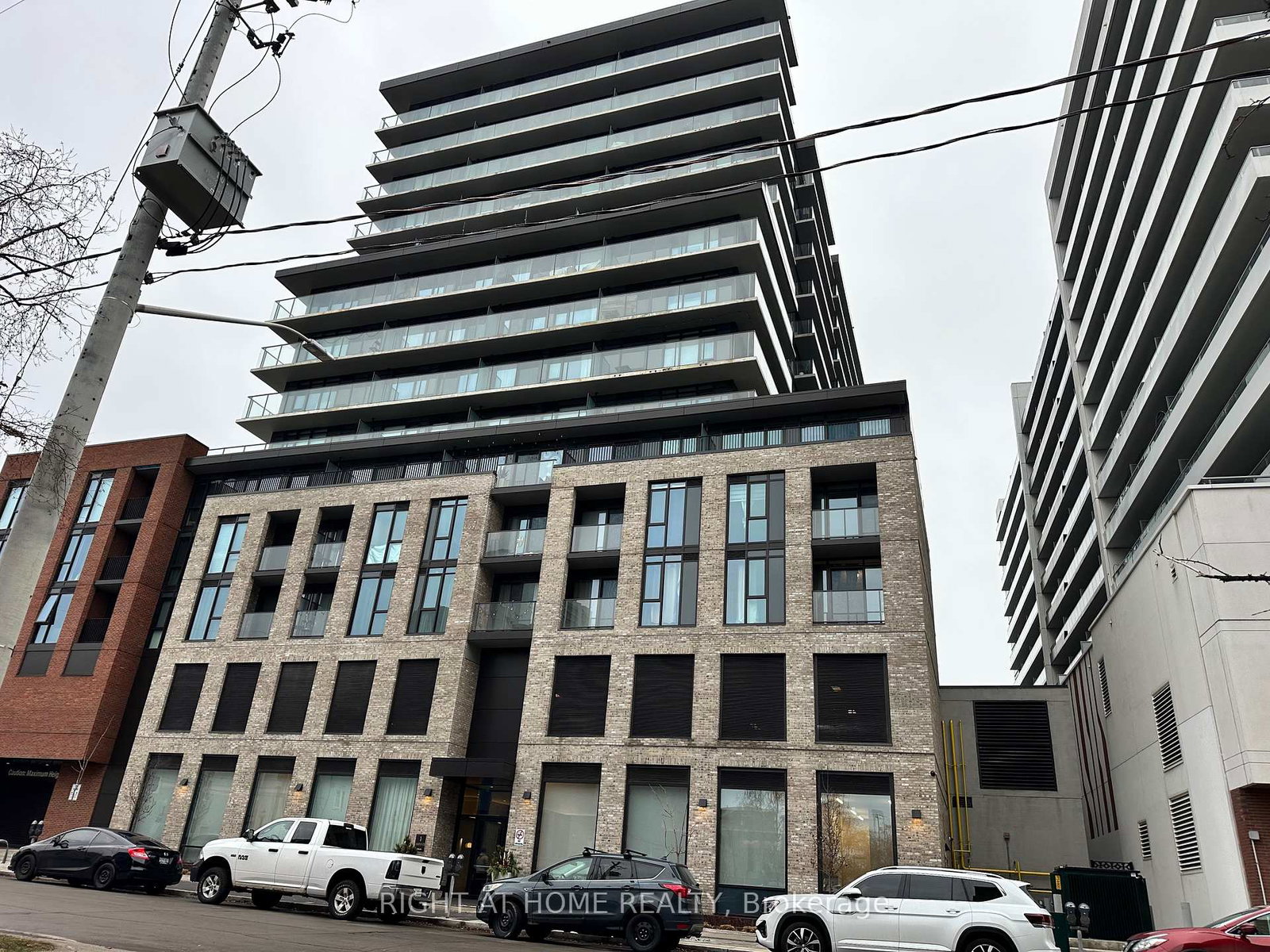1-jarvis-street-hamilton-ontario-x12659904