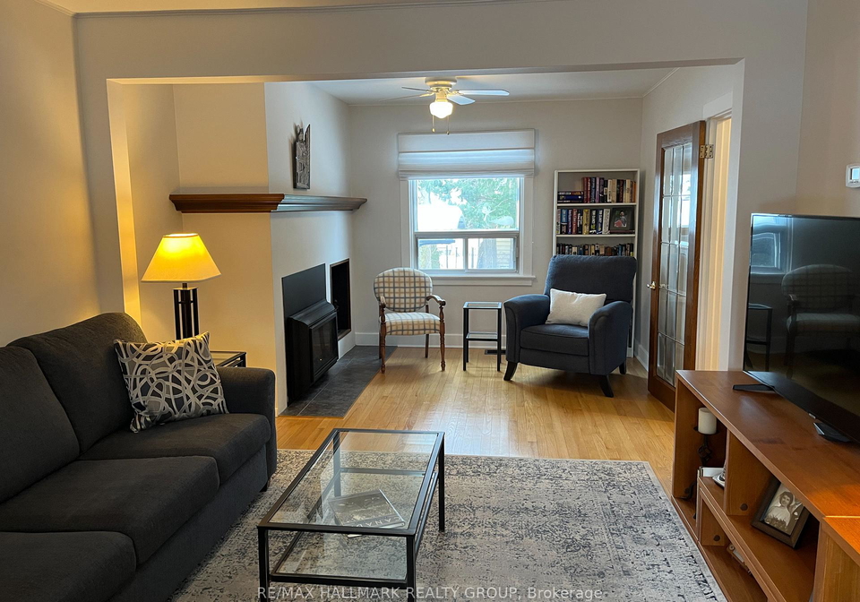 841-dundee-avenue-ottawa-ontario-x12660046