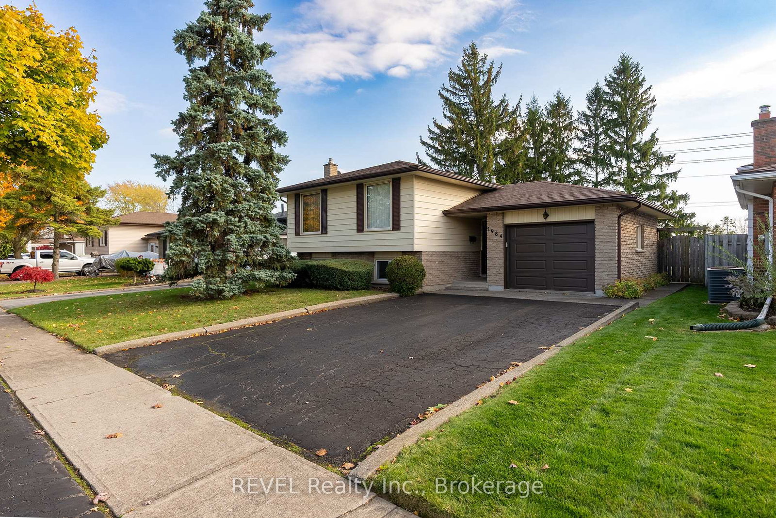 7984-thorton-street-niagara-falls-ontario-x12660234