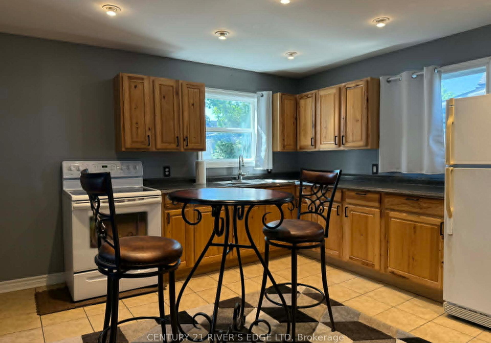 101-schofield-avenue-brockville-ontario-x12660882