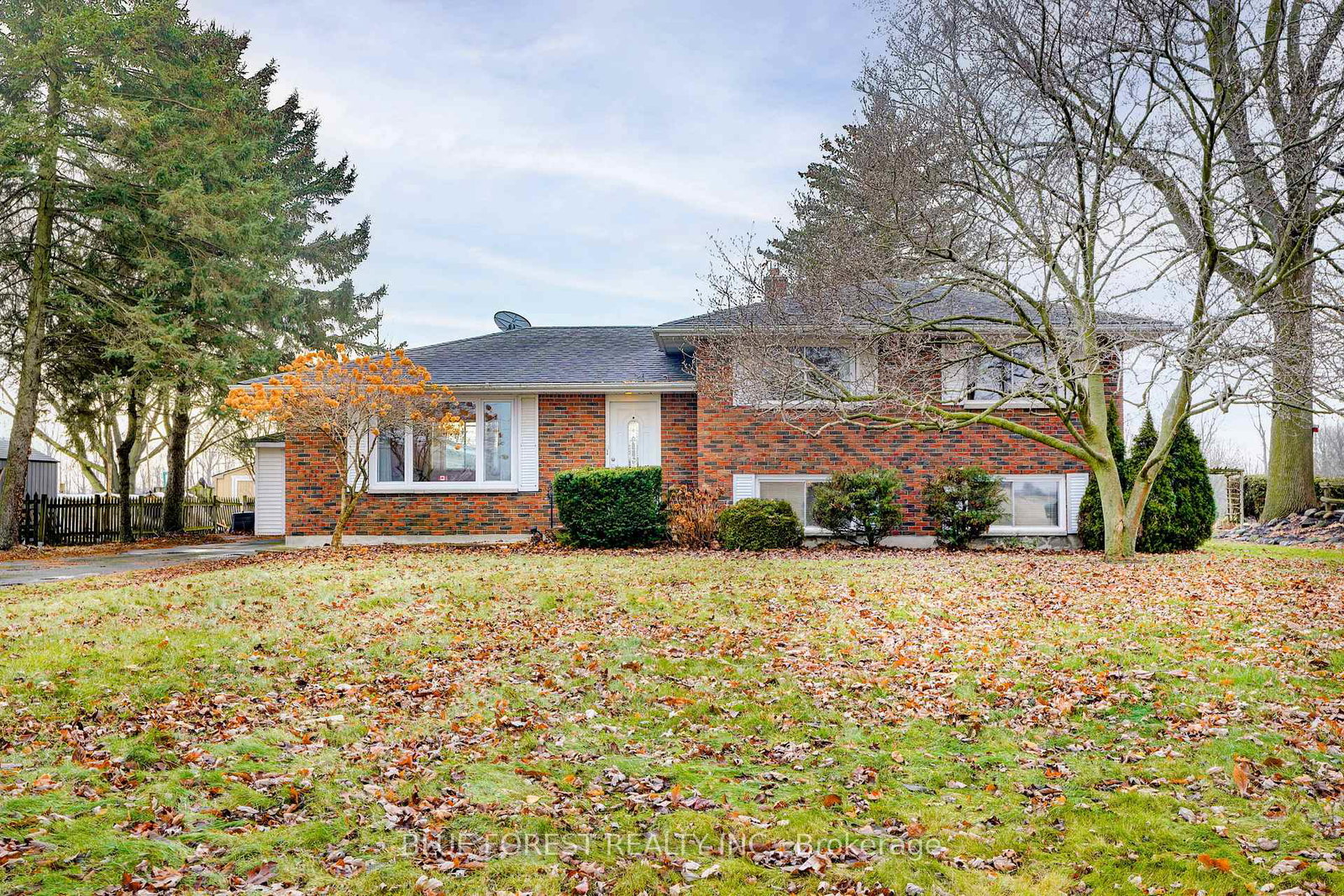 10915-graham-road-west-elgin-ontario-x12660936