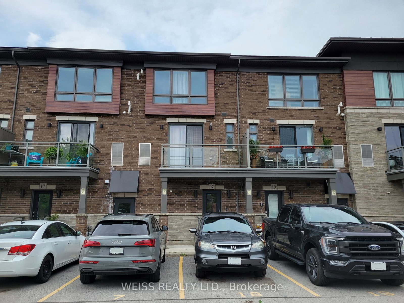 510-north-service-road-grimsby-ontario-x12661058