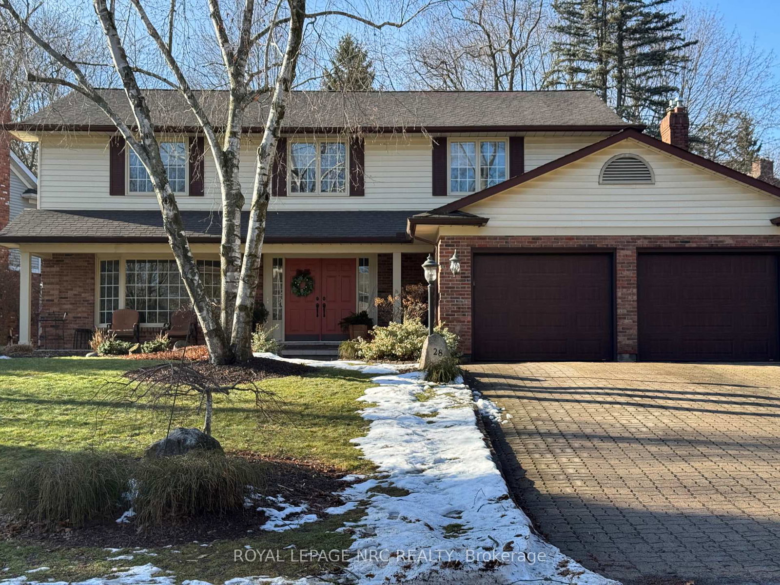 28-forest-hill-crescent-pelham-ontario-x12661276