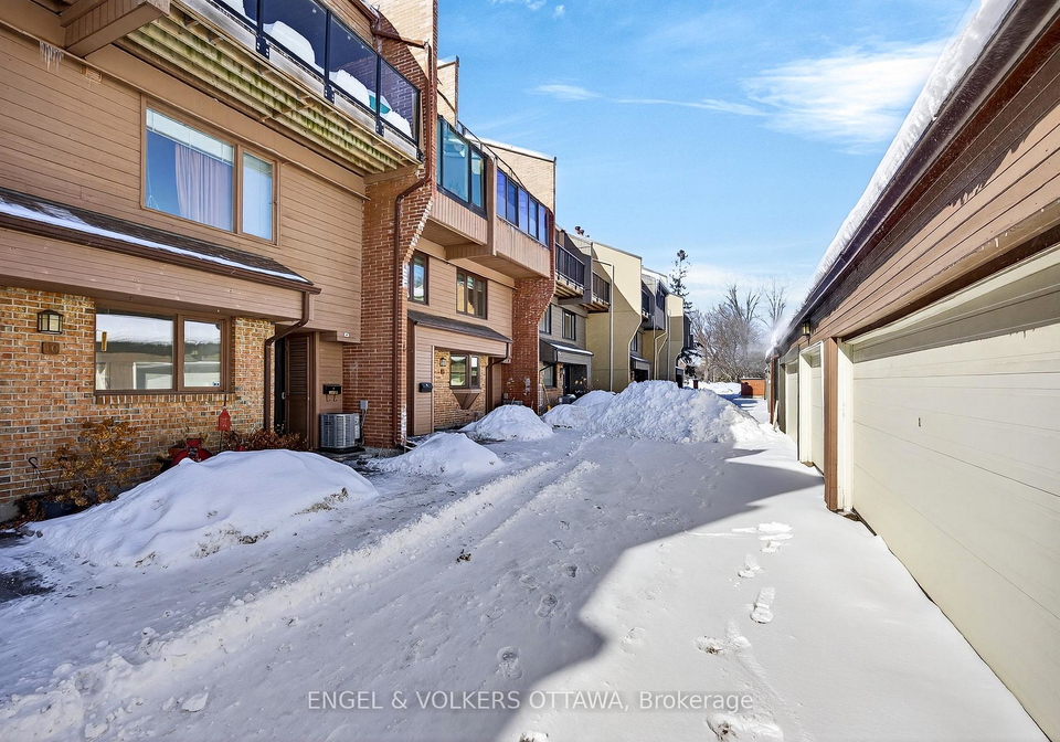 251-bruyere-street-lower-town-sandy-hill-ottawa-ontario-x12661382
