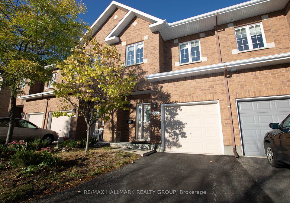 917-torovin-private-ottawa-ontario-x12661748