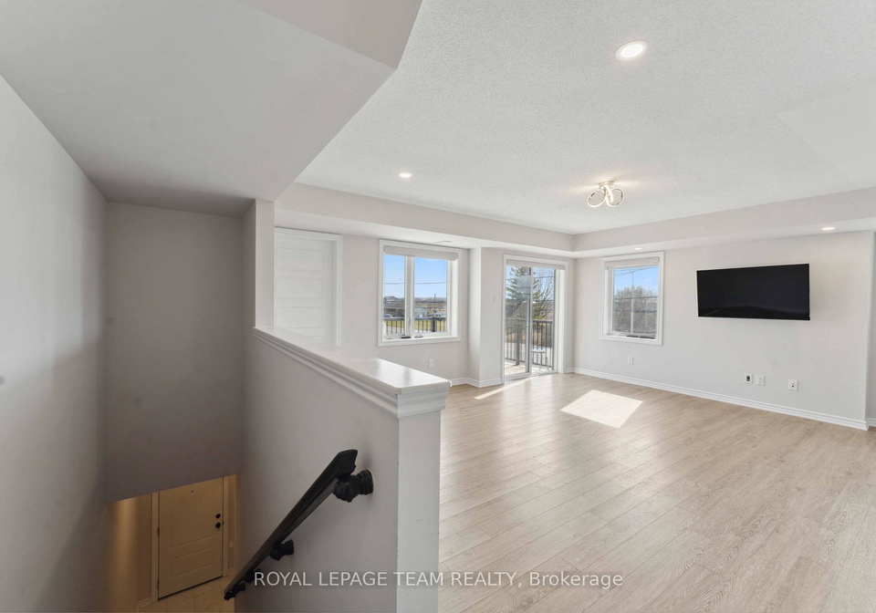 312-lapland-private-kanata-ontario-x12661806