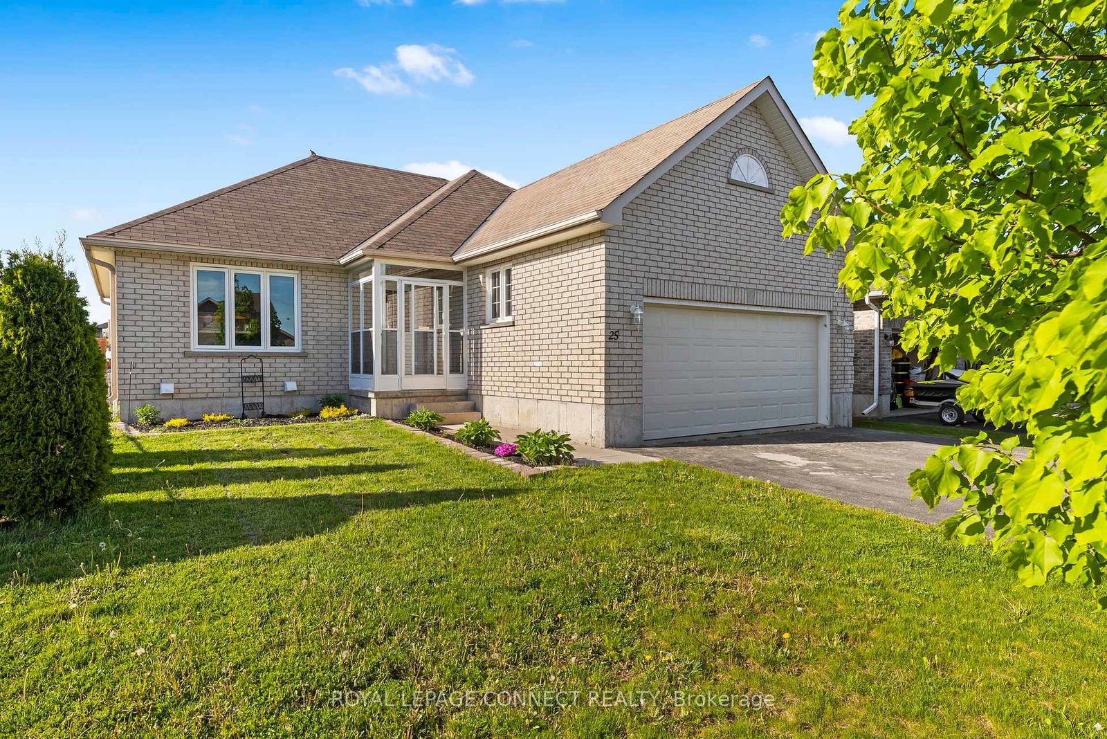 25-springdale-drive-kawartha-lakes-ontario-x12661964