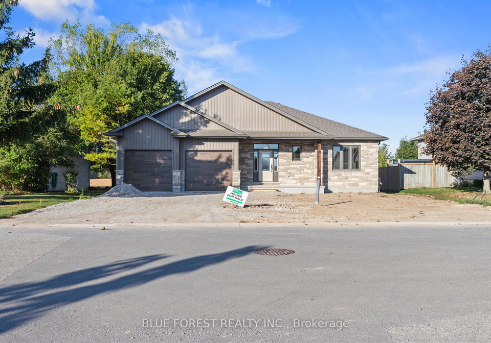 218-snyders-avenue-central-elgin-ontario-x12662054