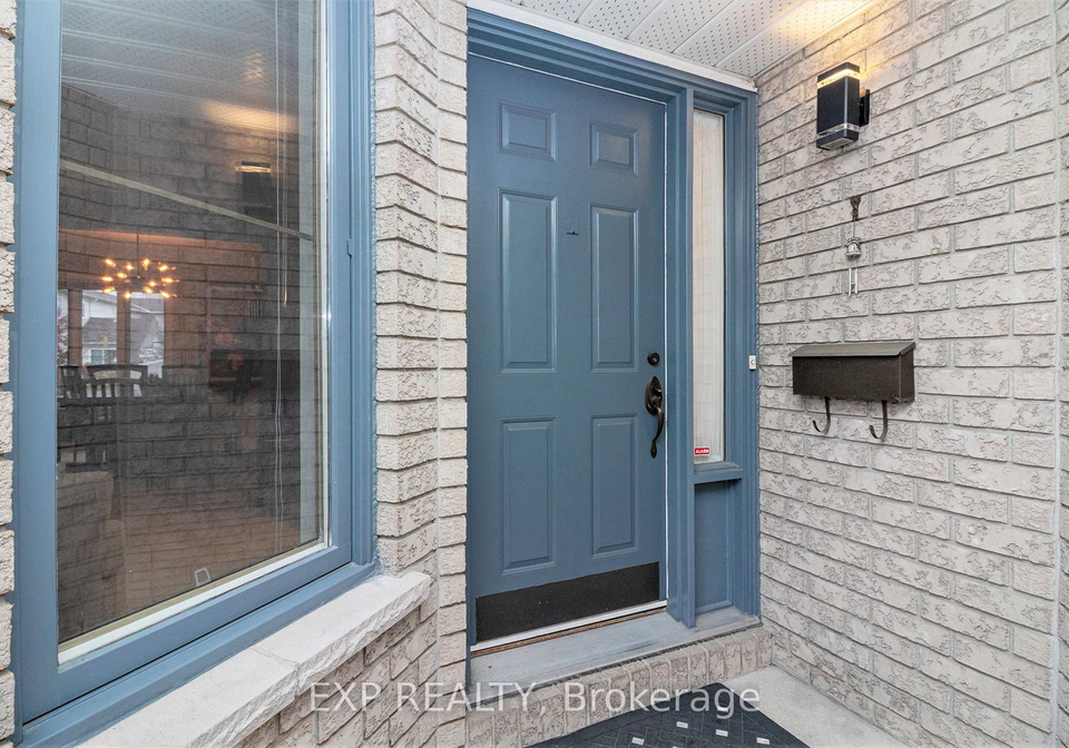 7-forestglade-crescent-ottawa-ontario-x12662070