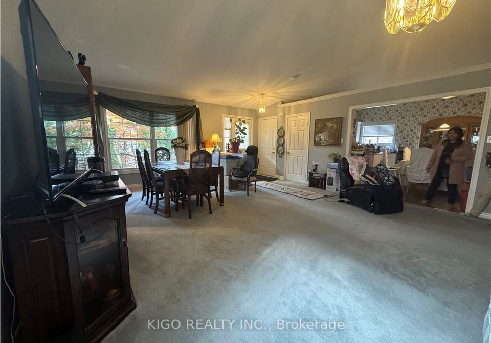 231-chelton-road-london-south-ontario-x12662510