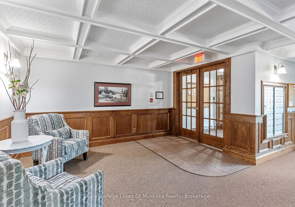 24-ontario-street-bracebridge-ontario-x12662526