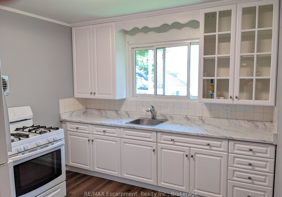 158-james-street-st-catharines-ontario-x12662578