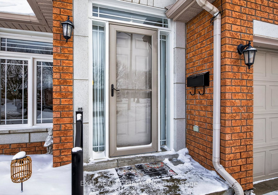831-wentworth-street-peterborough-ontario-x12662682