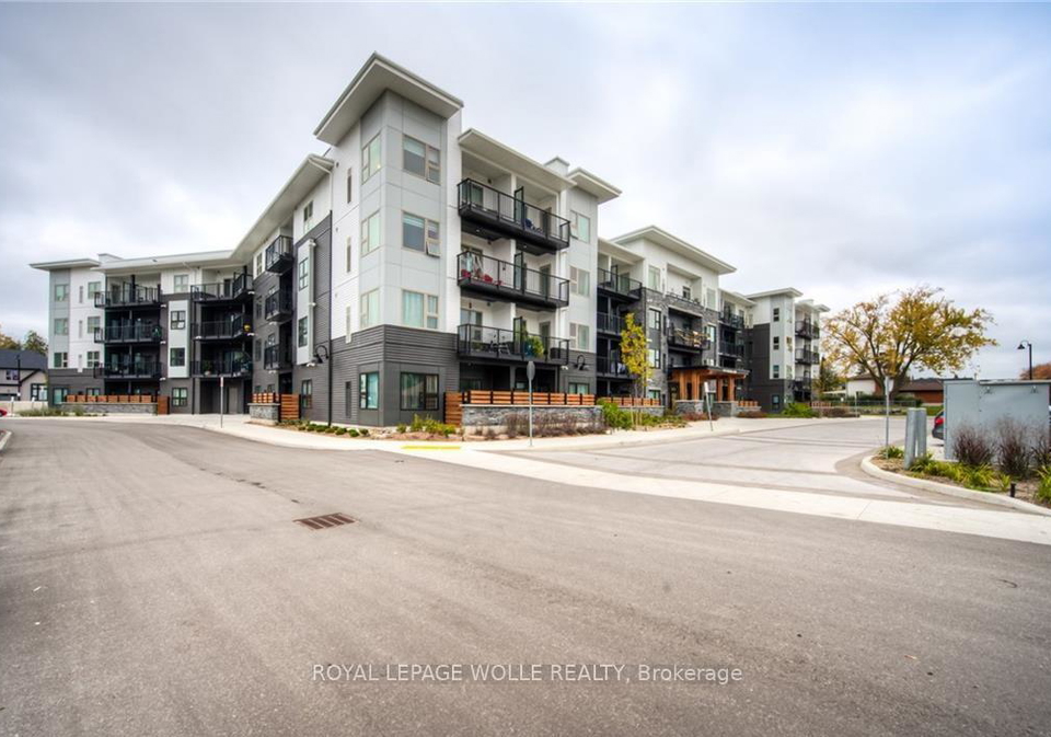 110-fergus-avenue-kitchener-ontario-x12662860