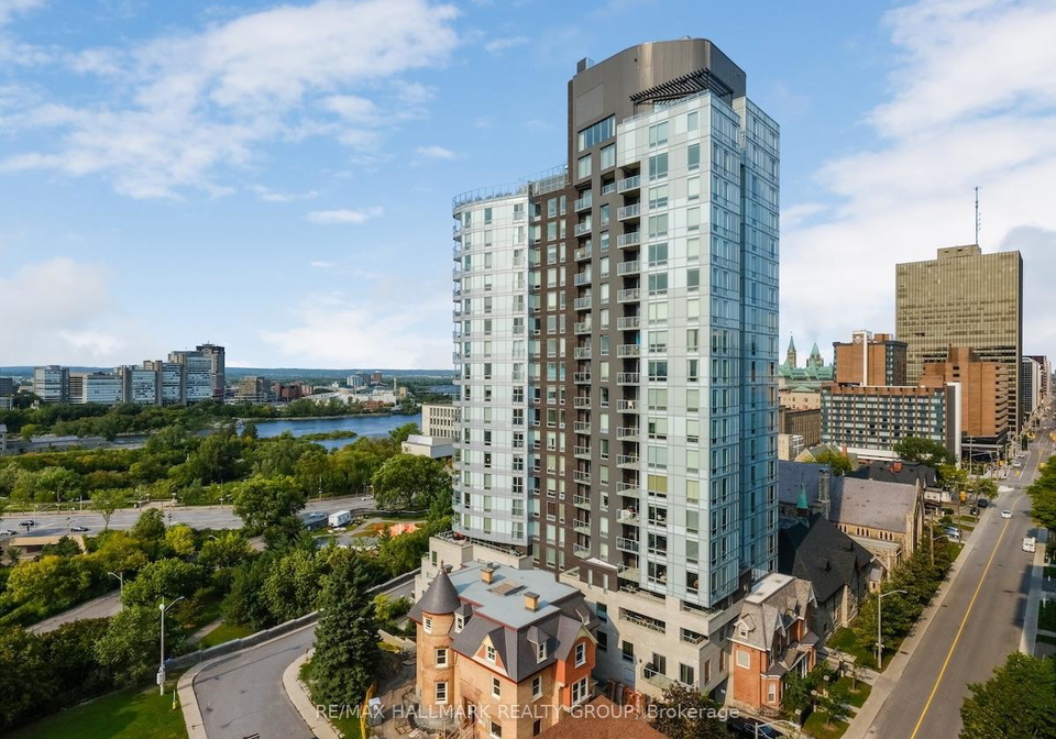 428-sparks-street-ottawa-ontario-x12662992