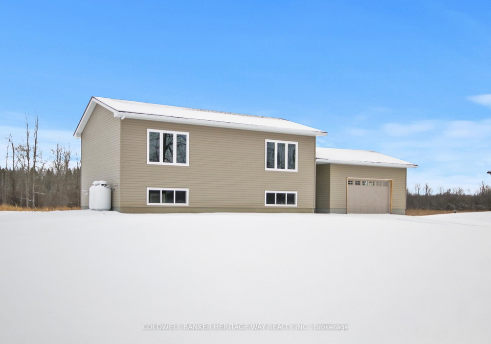 2435-drummond-conc-7-road-drummondnorth-elmsley-ontario-x12663236