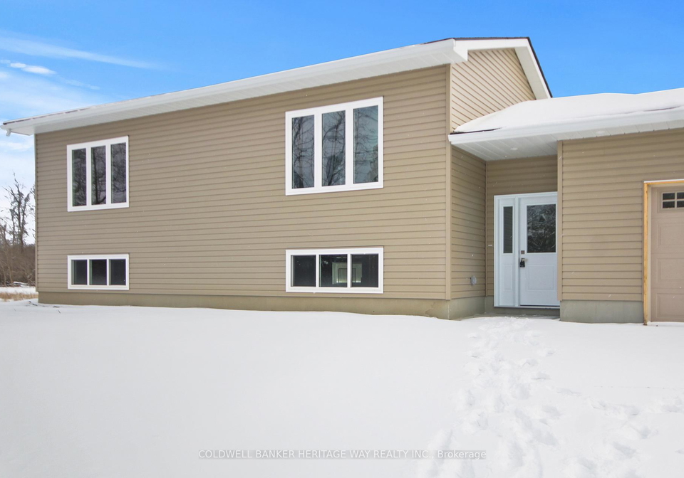 2435-drummond-conc-7-road-drummondnorth-elmsley-ontario-x12663236