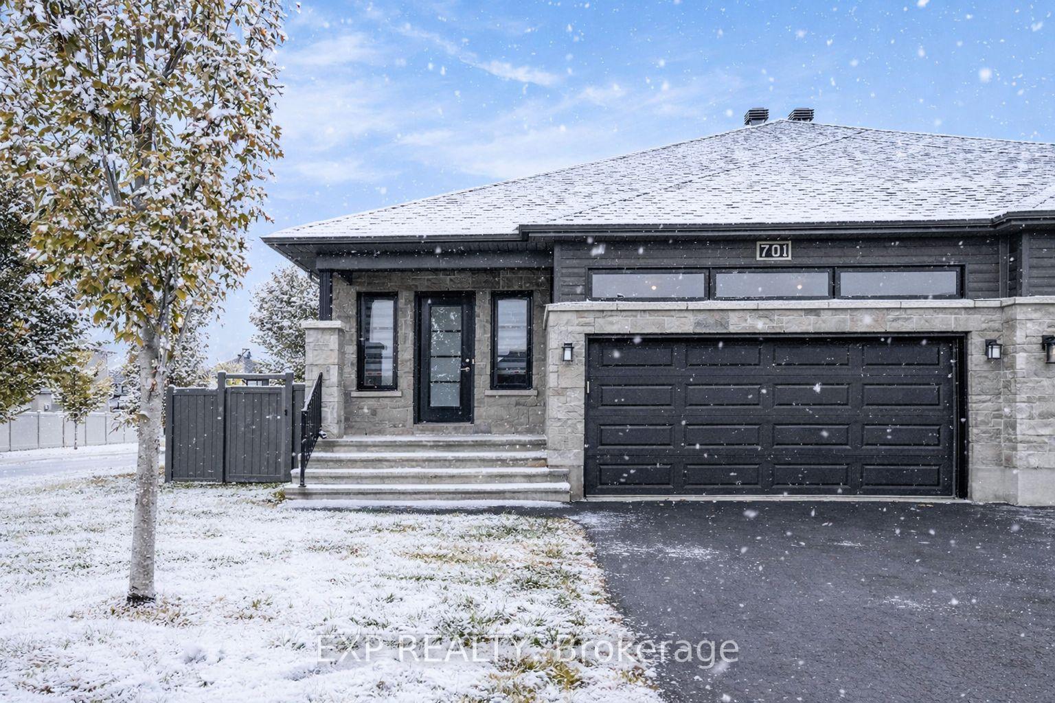 701-azure-street-russell-ontario-x12663392
