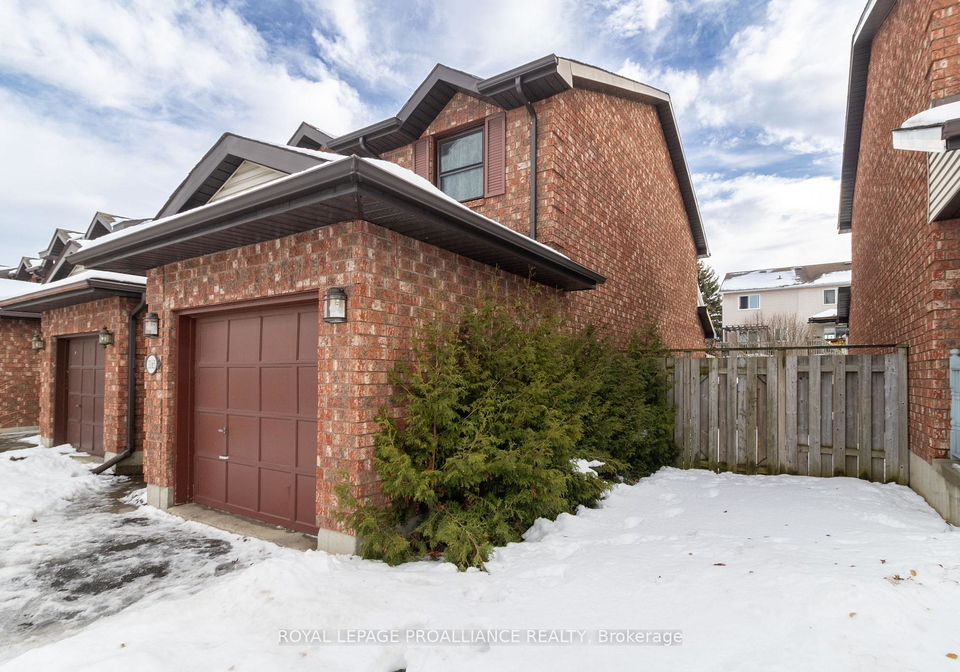 1165-cuthbertson-avenue-brockville-ontario-x12663492