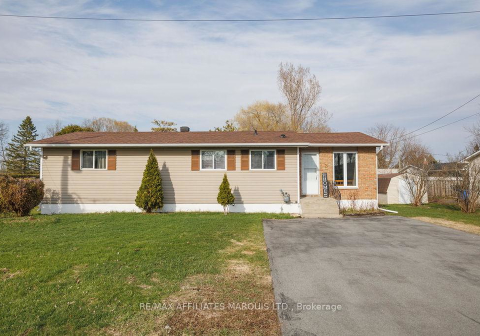 3-fraser-street-south-stormont-ontario-x12663624