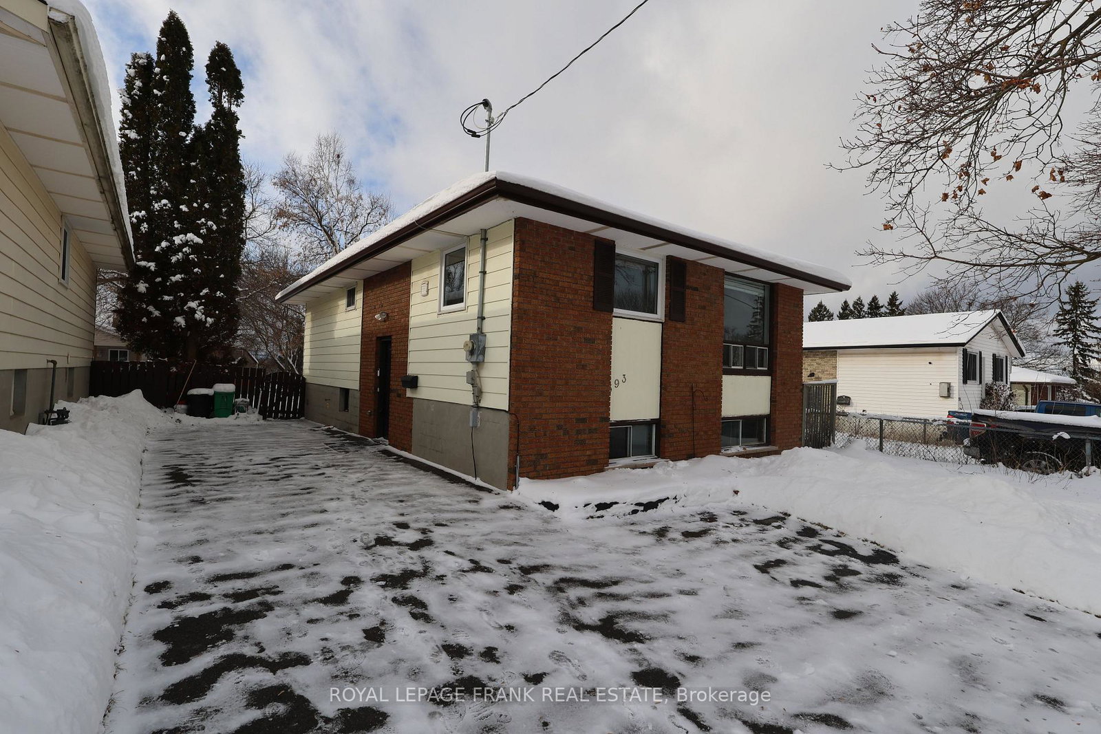 393-southpark-drive-peterborough-ontario-x12663782