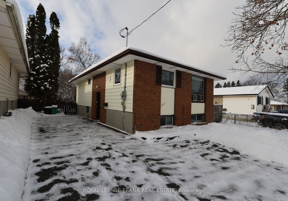 393-southpark-drive-peterborough-ontario-x12663782