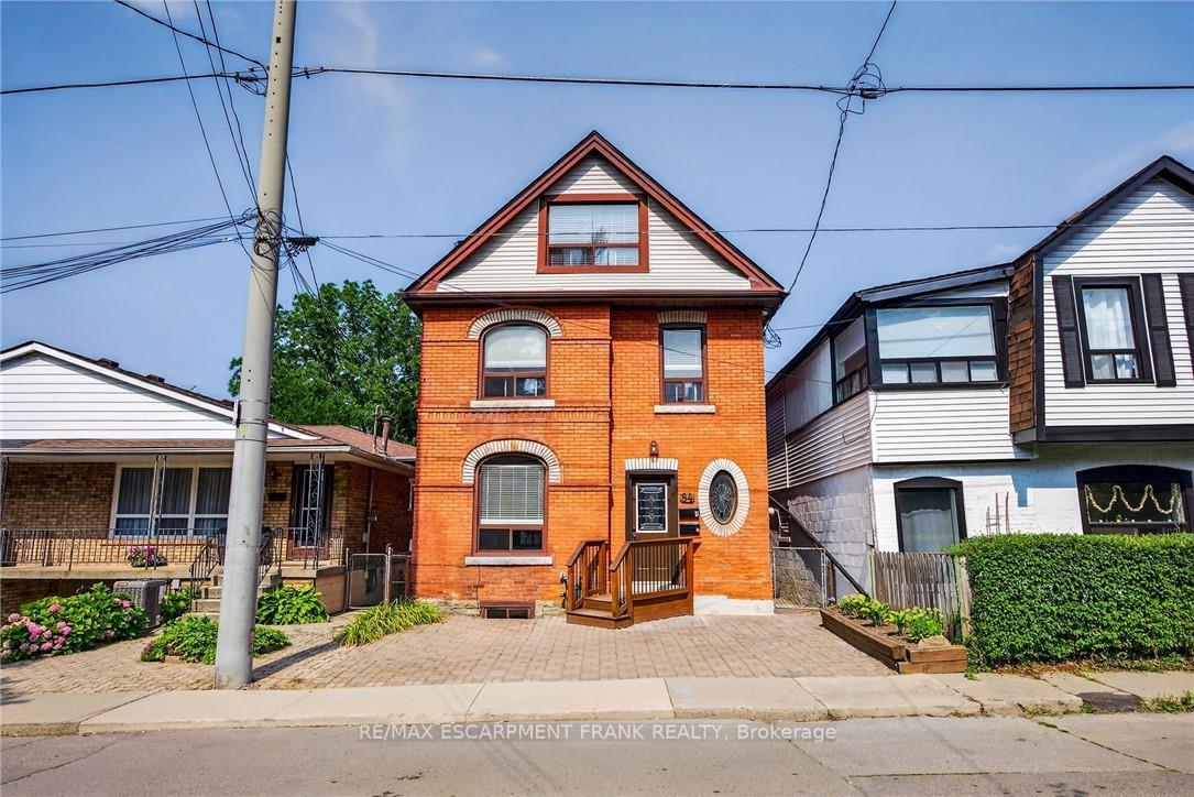 84-ray-street-s-hamilton-ontario-x12664074
