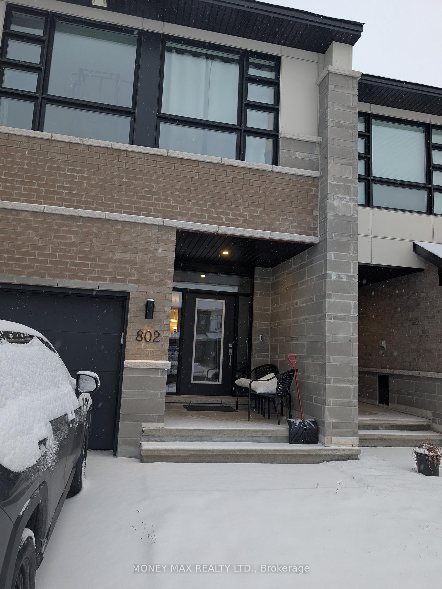 802-solarium-avenue-ottawa-ontario-x12664856