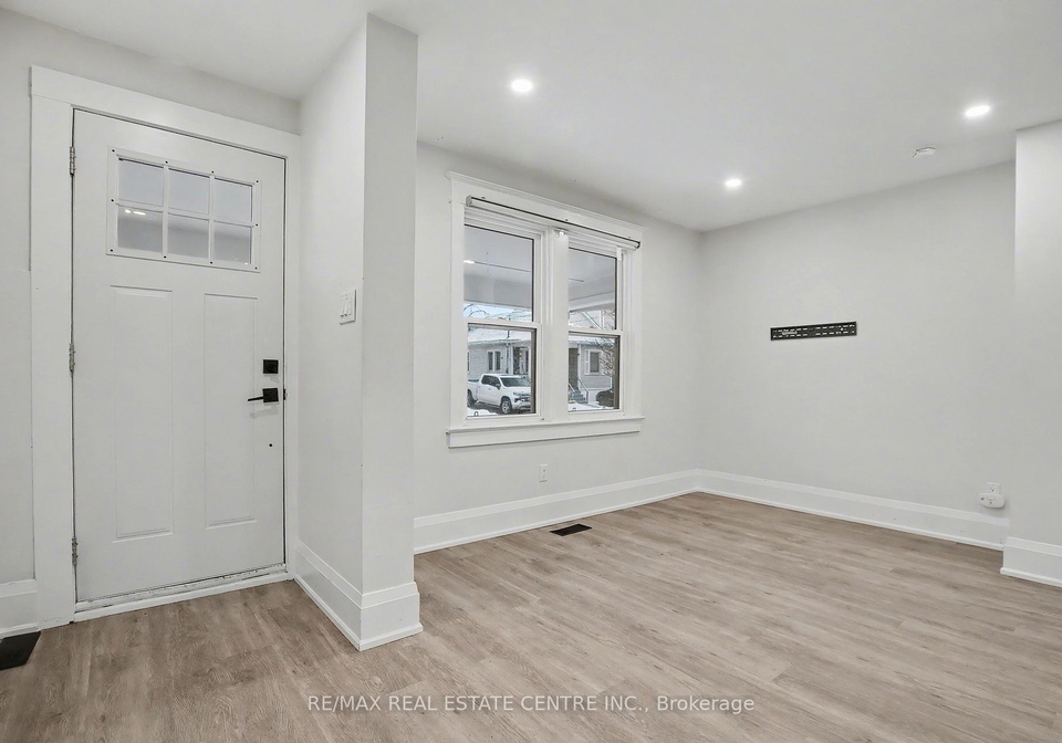 33-dalkeith-avenue-hamilton-ontario-x12664998